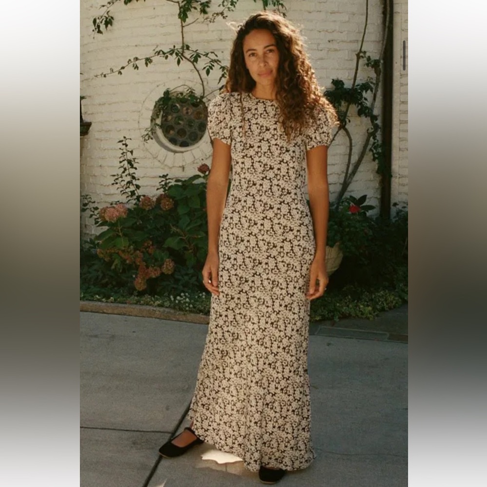 Doen Floral Maxi Dress in Black and White